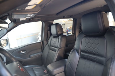 2022 Nissan FRONTIER 4 PTS PRO 4X V6 38L TA AAC PIEL RA-17 4X4