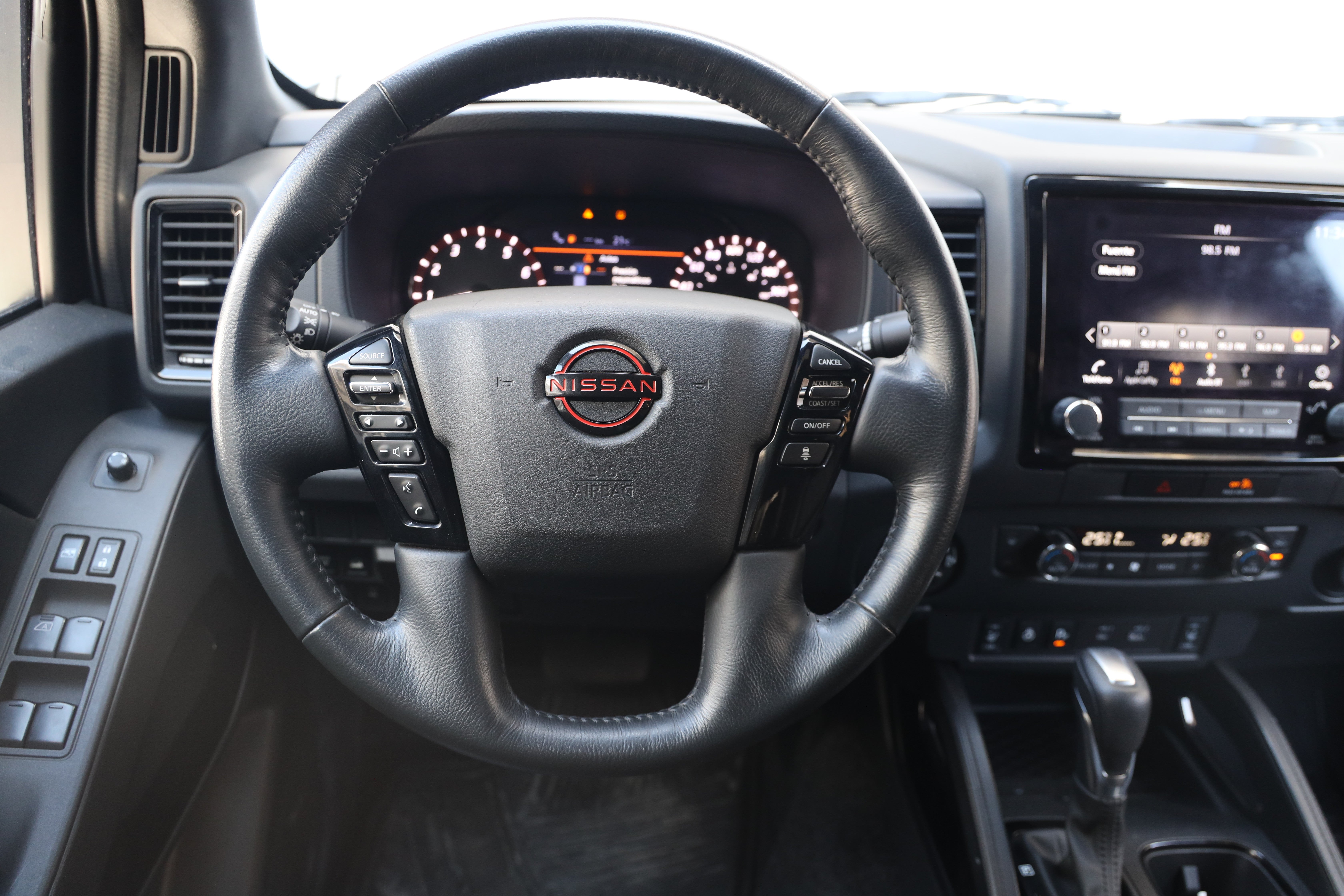 2022 Nissan FRONTIER 4 PTS PRO 4X V6 38L TA AAC PIEL RA-17 4X4