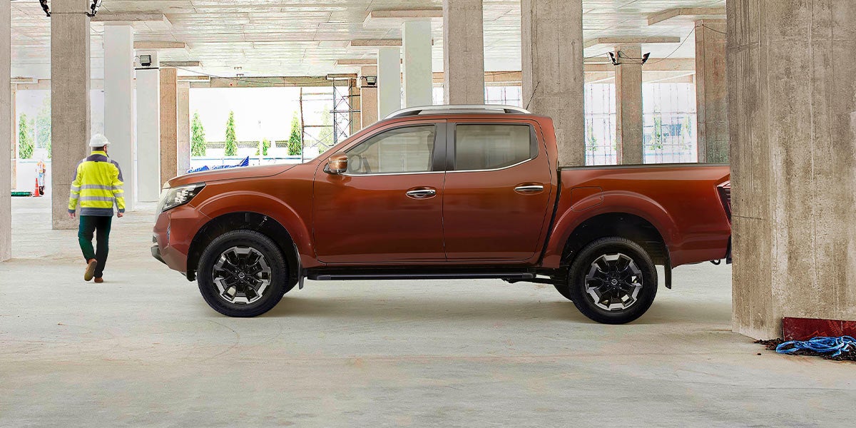 Nissan Frontier Exterior3